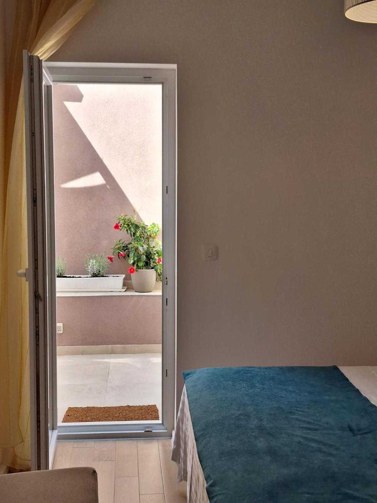 Luxury Apartment Moobl - Free Parking Dubrovnik Bagian luar foto
